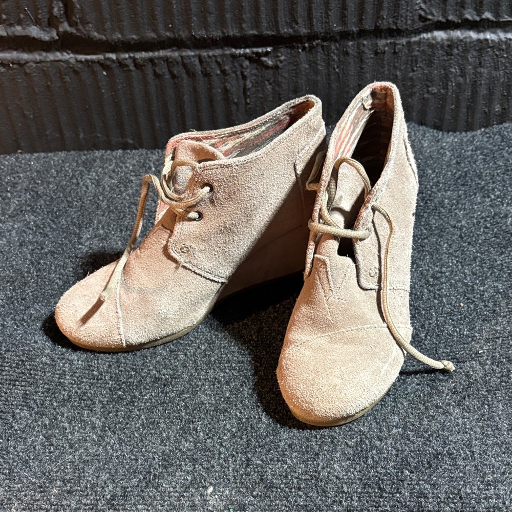 Toms Tan Suede Wedge Shoes